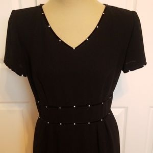 🎼 Vintage Donna Morgan Dress